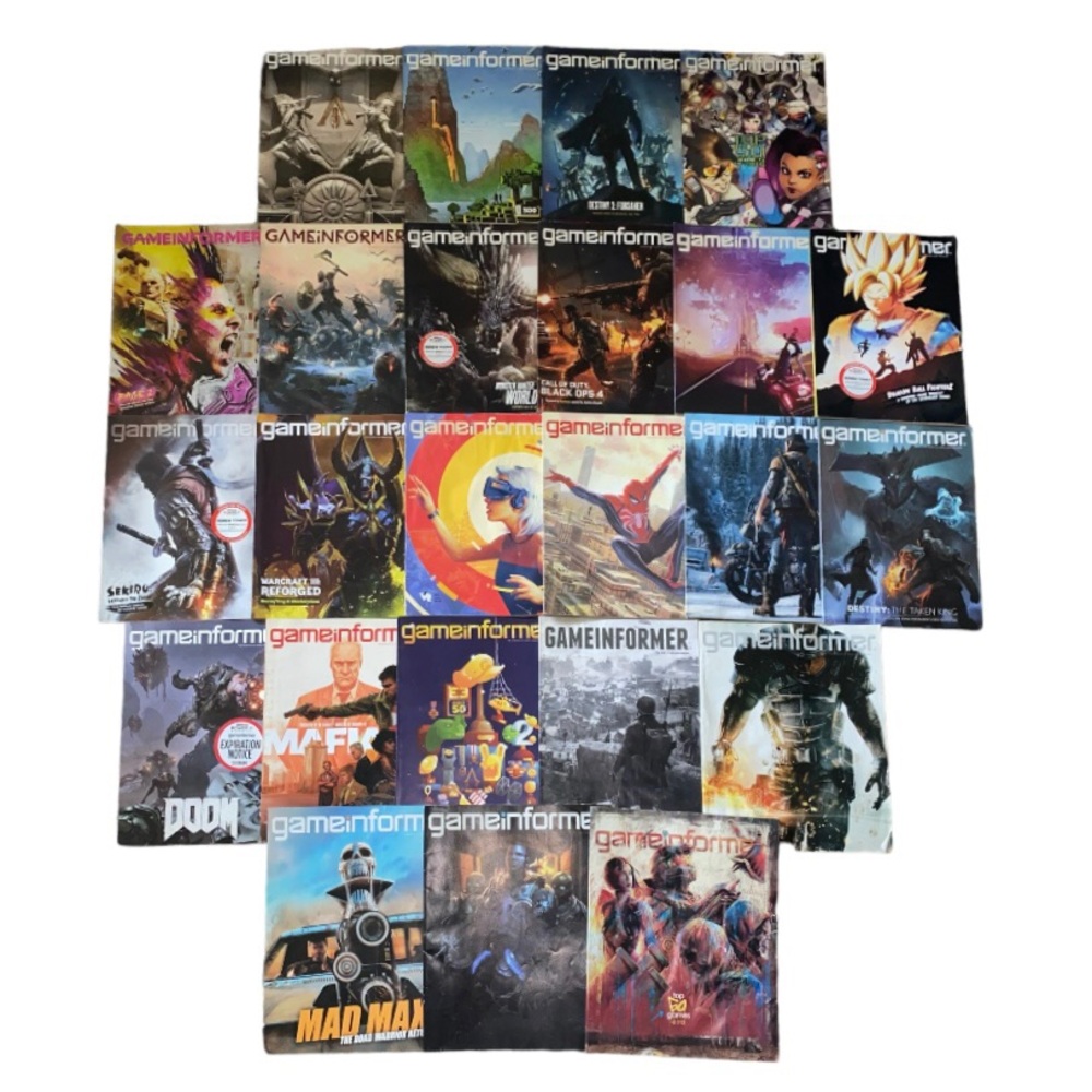 Game Informer Magazine Lot Of 24 Issues Call Of Duty Ect.